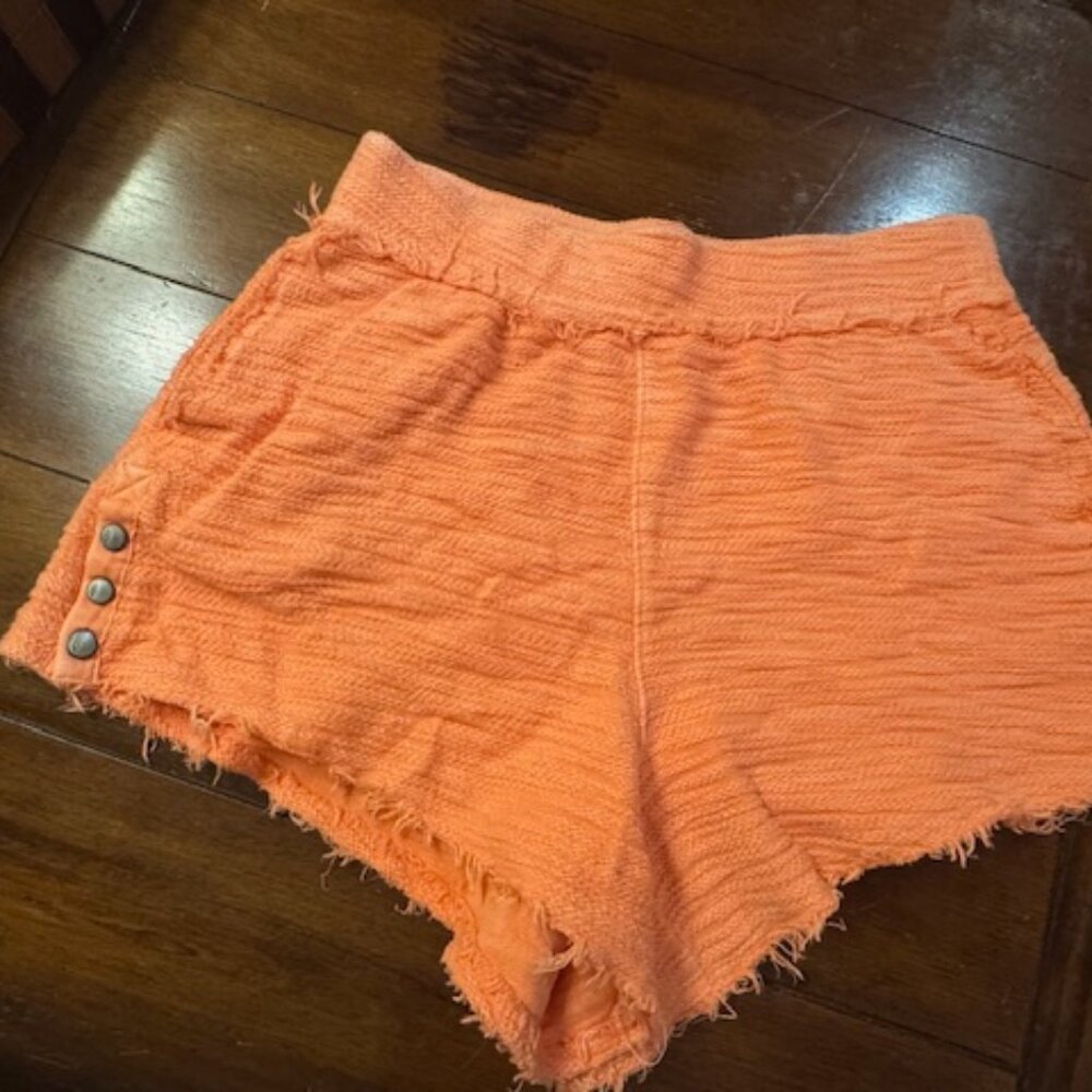 FP MOVEMENT BY FREE PEOPLE- HIGH WAISTED SHORTS SIZE M
